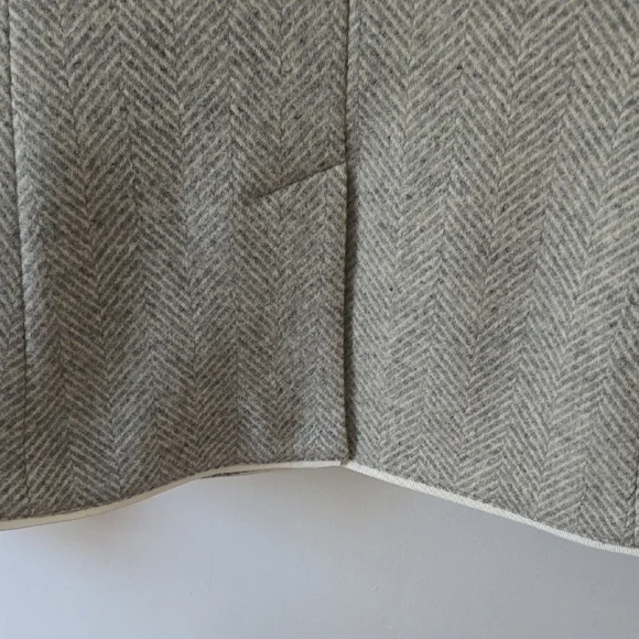 Vineyard Vines Women's Wool Herringbone Gray and White Blazer sz 00